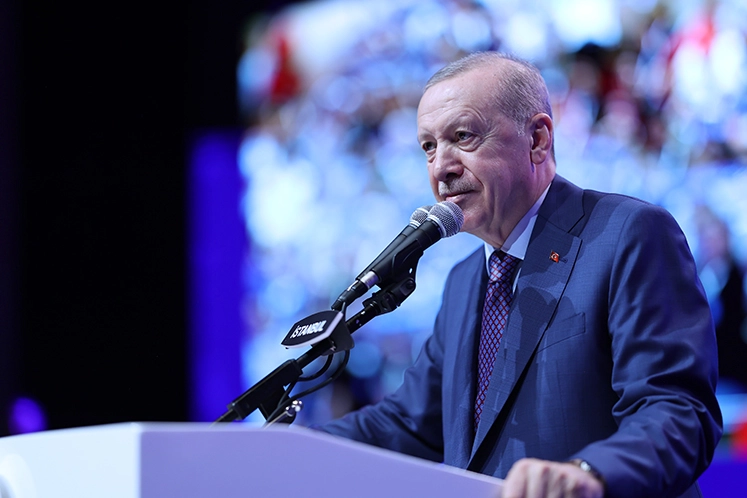 Erdoğan: İstanbul'un yapı stokunu g&uuml;&ccedil;lendirmeliyiz