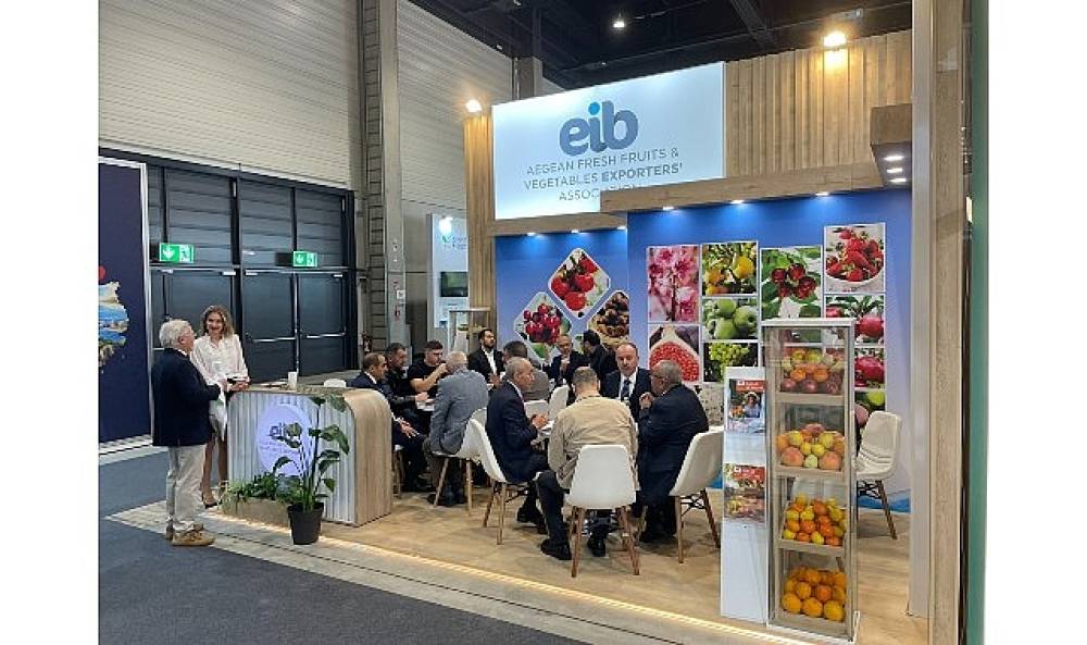 Yaş meyve sebze sekt&ouml;r&uuml; 4 milyar dolar ihracat hedefi i&ccedil;in Almanya'ya &ccedil;ıkarma yaptı