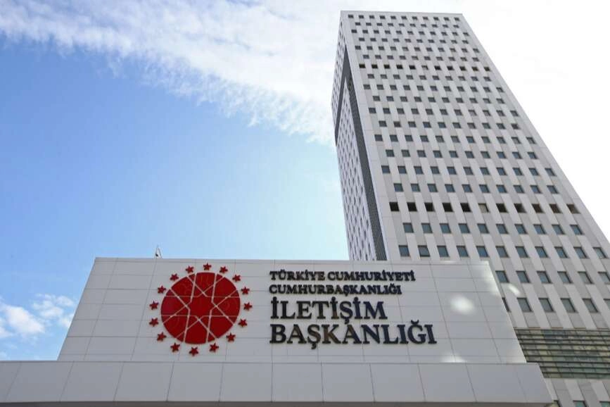 İletişim Başkanlığı: Son bir ayda FET&Ouml; ile irtibatlı 2 bin 702 sosyal hesaba erişim engeli getirildi