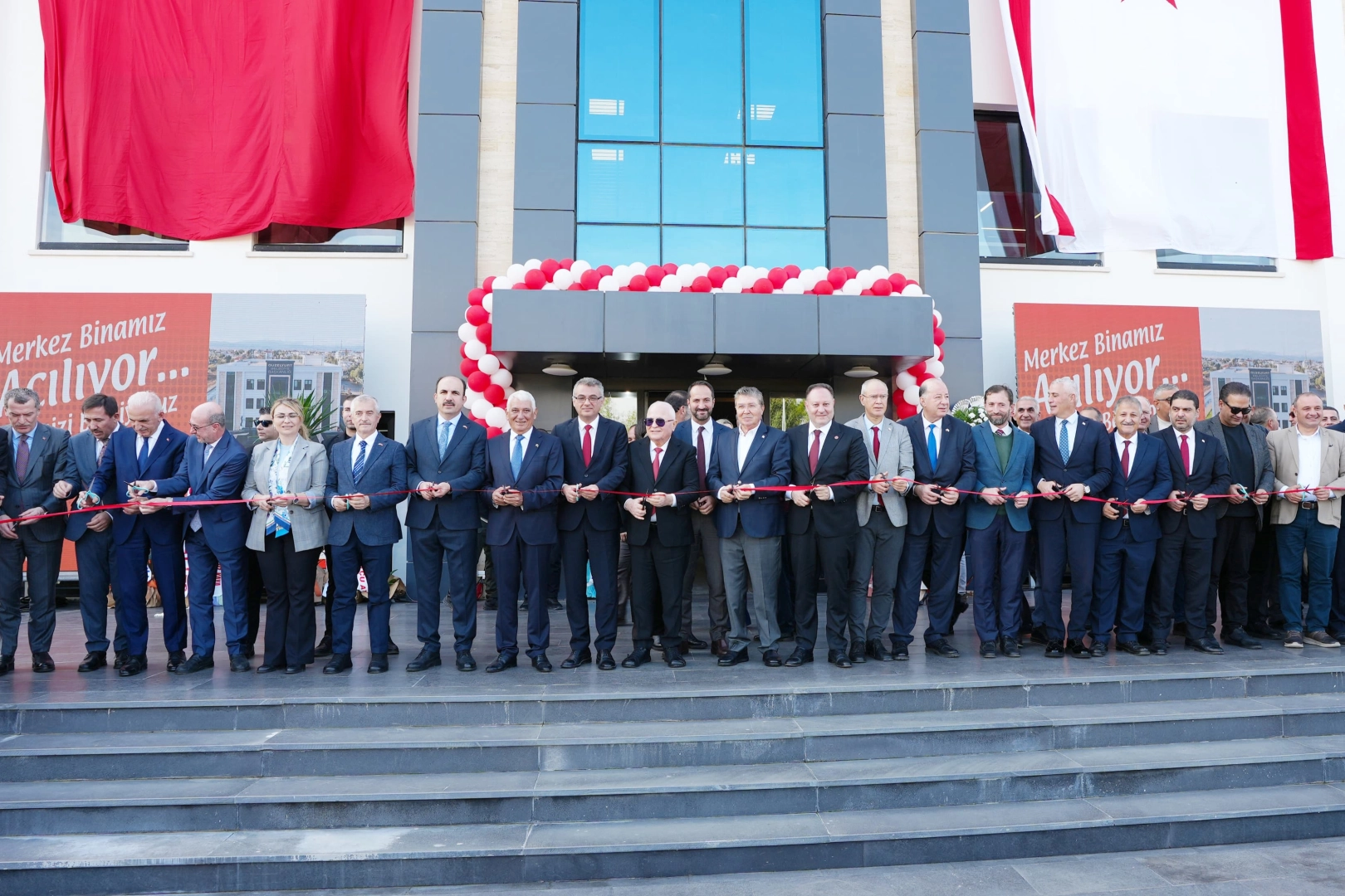 T&uuml;rk D&uuml;nyası Belediyeler Birliği İcra Kurulu KKTC G&uuml;zelyurt'ta buluştu