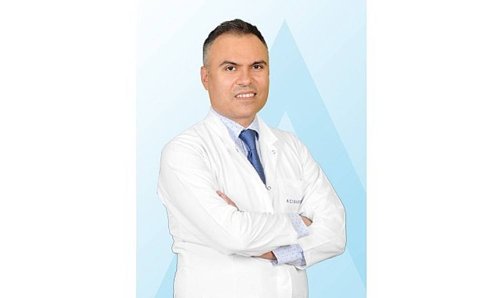 &Ouml;ks&uuml;r&uuml;rken, g&uuml;lerken veya hapşırırken&hellip;