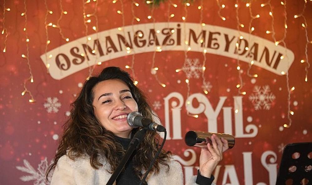 Yeni Yıl Festivali'nde Akustik R&uuml;zgarı