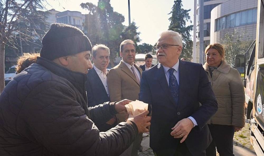 Burhaniye Belediyesi'nden G&uuml;lşah Durbay Anısına Lokma Hayrı