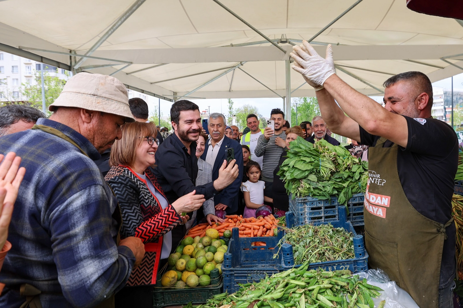 Gaziantep&rsquo;te &lsquo;Haydi Tarladan Sofraya&rsquo; pazarı hizmete başladı