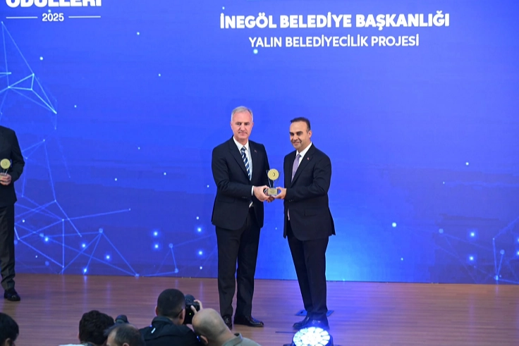 Bursa İneg&ouml;l Belediyesi&rsquo;nin &ldquo;Yalın Belediyecilik&rdquo; Projesine Bakanlıktan &Ouml;d&uuml;l