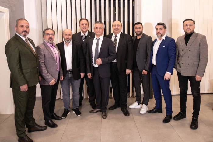 ATİK ALMANYA ESSEN BAŞKANI AKİF CANDEMİR&rsquo;İN BAŞKANLIĞINDA ESSEN&rsquo;DE İSTİŞARE TOPLANTISI GER&Ccedil;EKLEŞTİRİLDİ