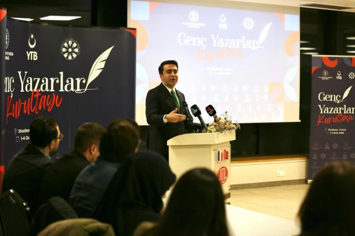 Avrupa&rsquo;nın Kalbinde "T&uuml;rk&ccedil;e" Zirvesi: 5. Uluslararası Gen&ccedil; Yazarlar Kurultayı Strazburg&rsquo;da Tamamlandı