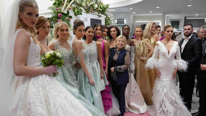 CHAMAY’dan Düsseldorf Moda Şöleni: TEBA ile Renkli Defile