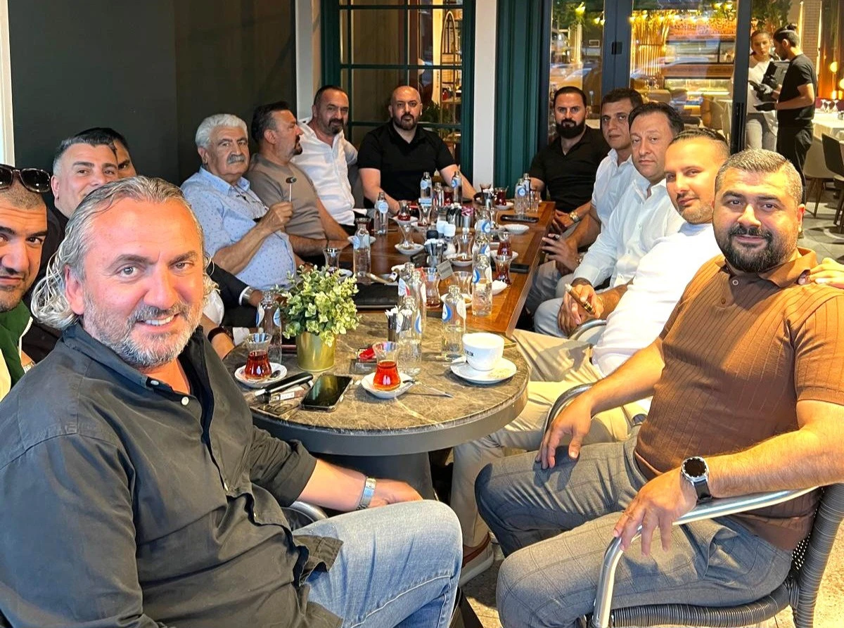 HOLLANDA-DTİK Y&ouml;netim Kurulu Bayram Yemeğinde Bir Araya Geldi