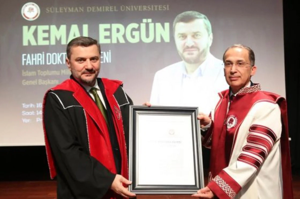 SD&Uuml;&rsquo;den IGMG Genel Başkanı Kemal Erg&uuml;n&rsquo;e Fahri Doktora Unvanı 