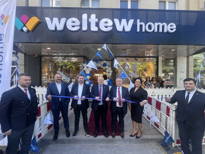 WELTEW HOME, DÜSSELDORF’TA GÖRKEMLİ BİR AÇILIŞLA YENİ MAĞAZASINI HİZMETE SUNDU